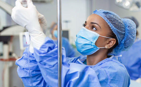 Enfermagem em Alta Complexidade: Técnicas Avançadas, Farmacologia e Cuidado Humanizado