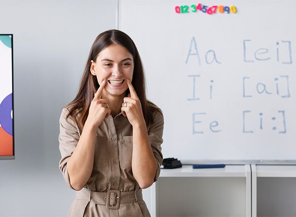 Morfologia e Fonética no Ensino de Inglês: Teoria que Vira Aula